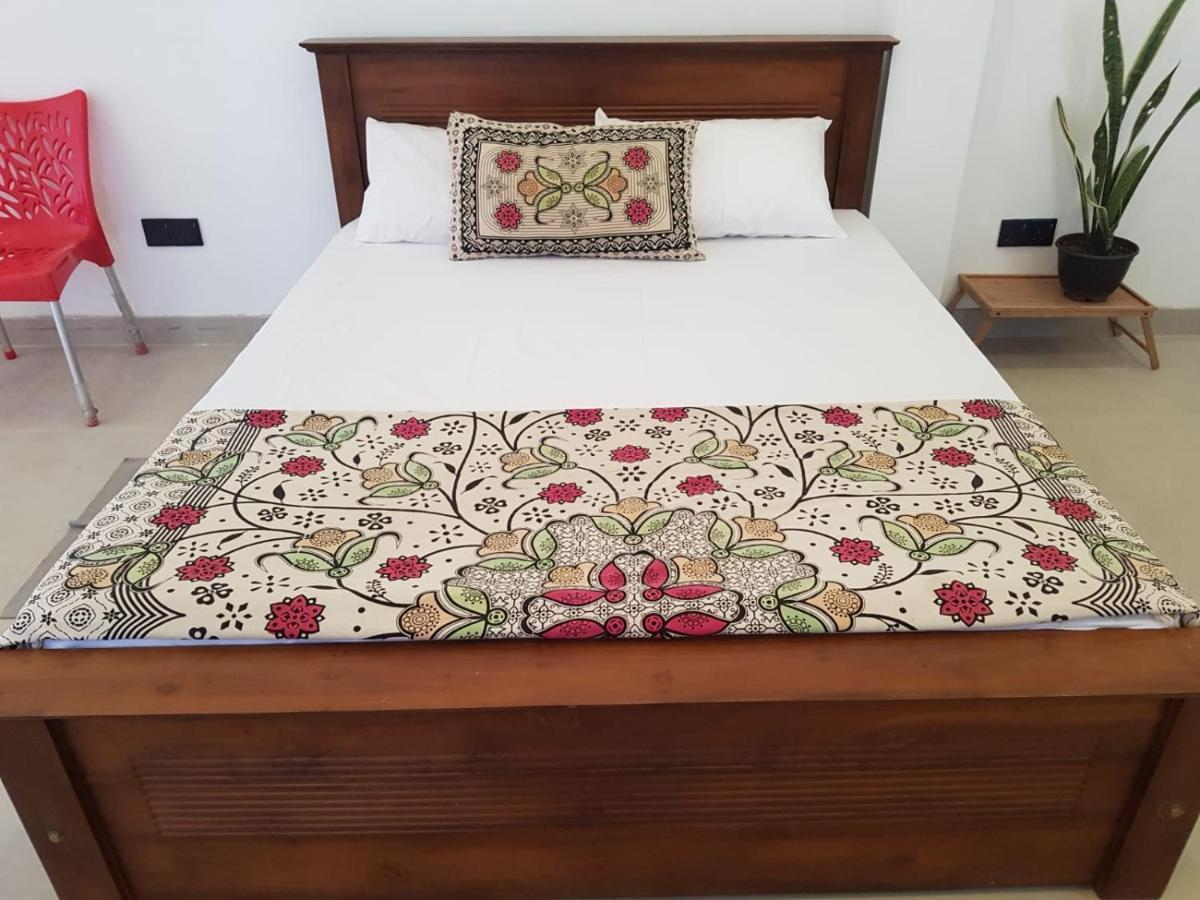 Pearl'S Homestay Matale Exterior foto