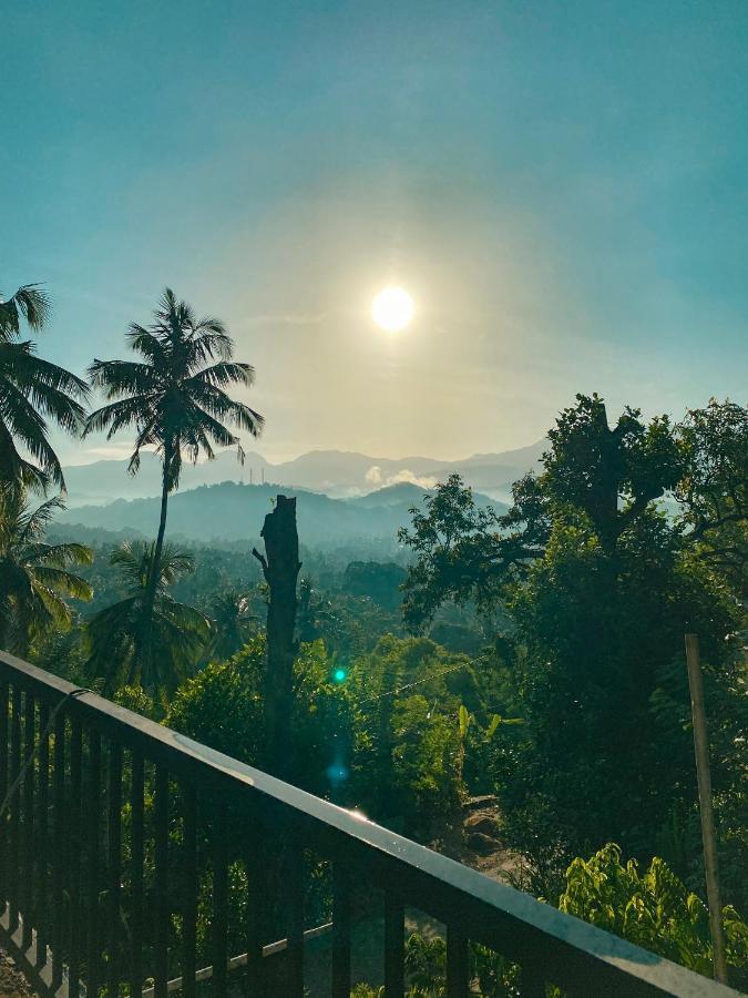 Pearl'S Homestay Matale Exterior foto